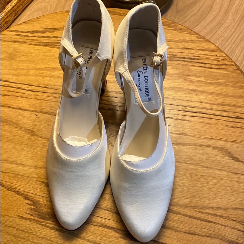 Papell Boutique Evening -White Satin Heels